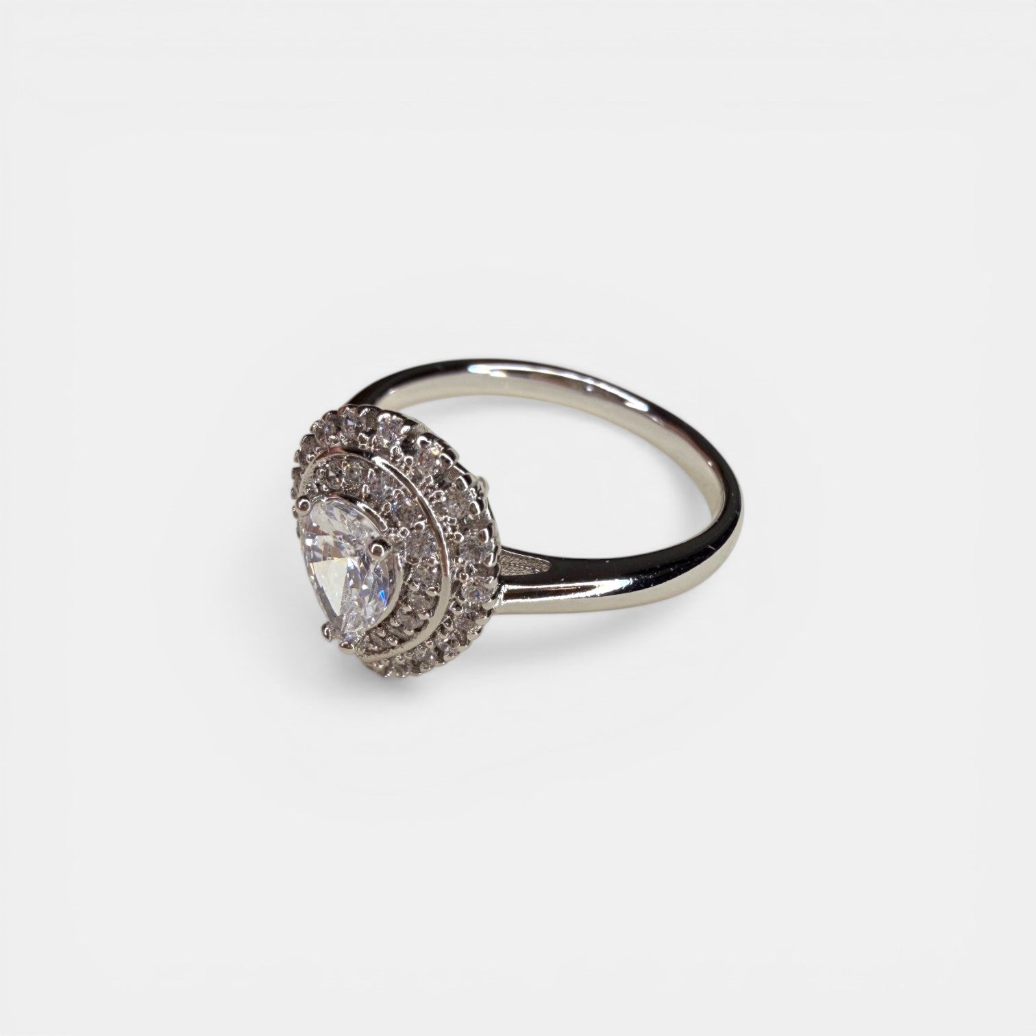 Dewdrop White Gold Plated Ring